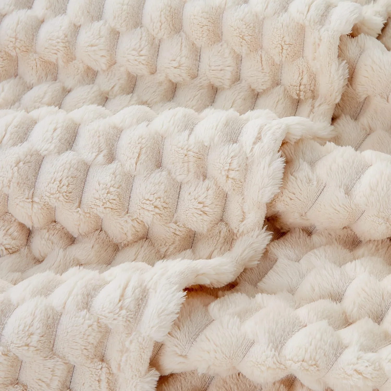 Turtle Shell Blanket · Beige, King — EXQ Home throw, photo 3