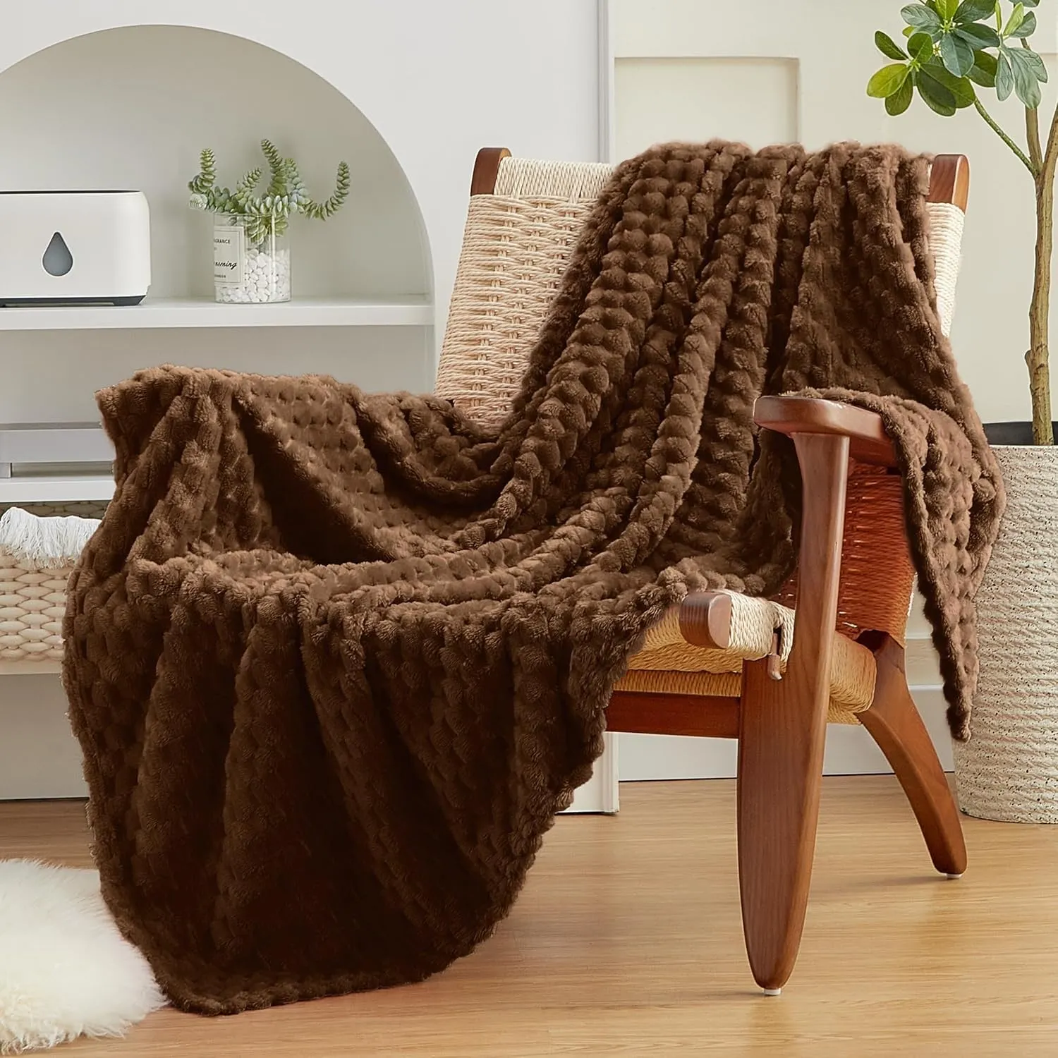 Turtle Shell Blanket · Coffee, Twin — EXQ Home throw, photo 3